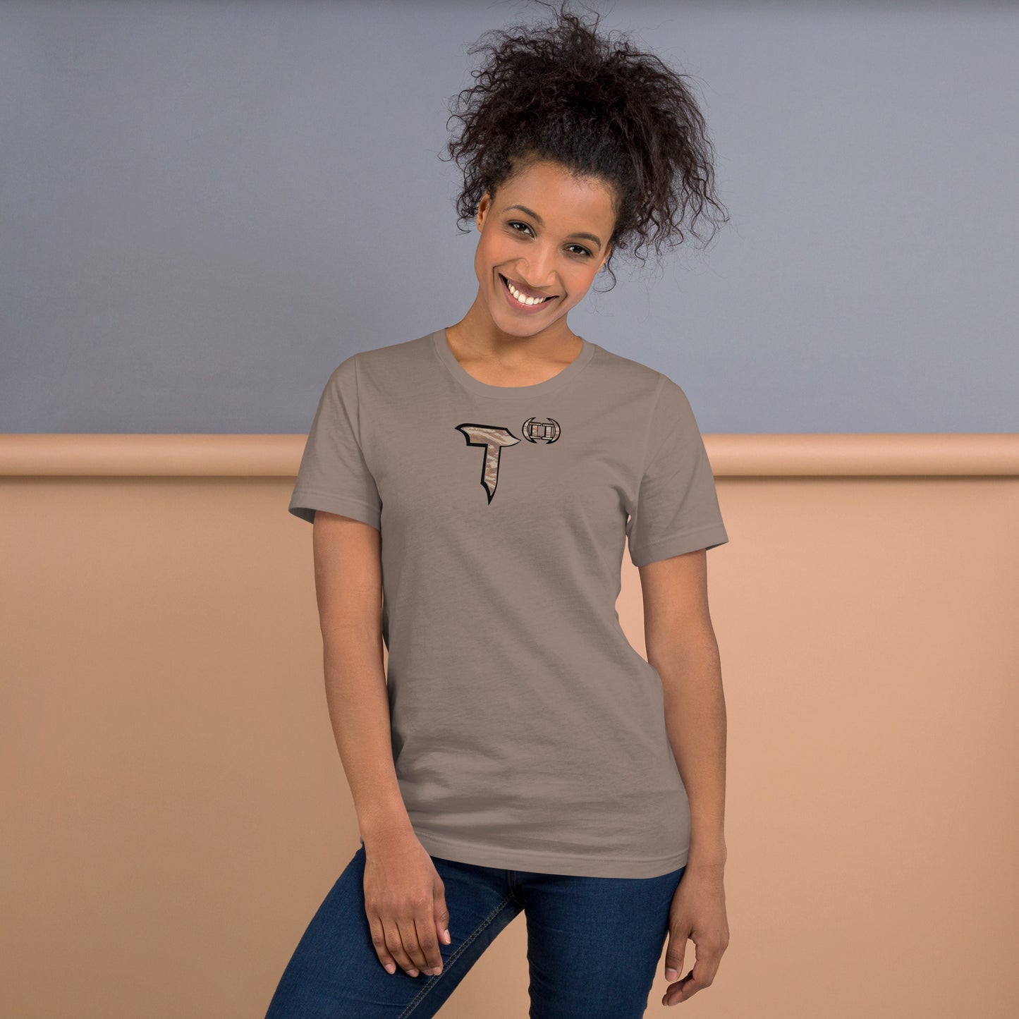 Unisex t-shirt "Silent Bee Deadly" Desert Rat Edition