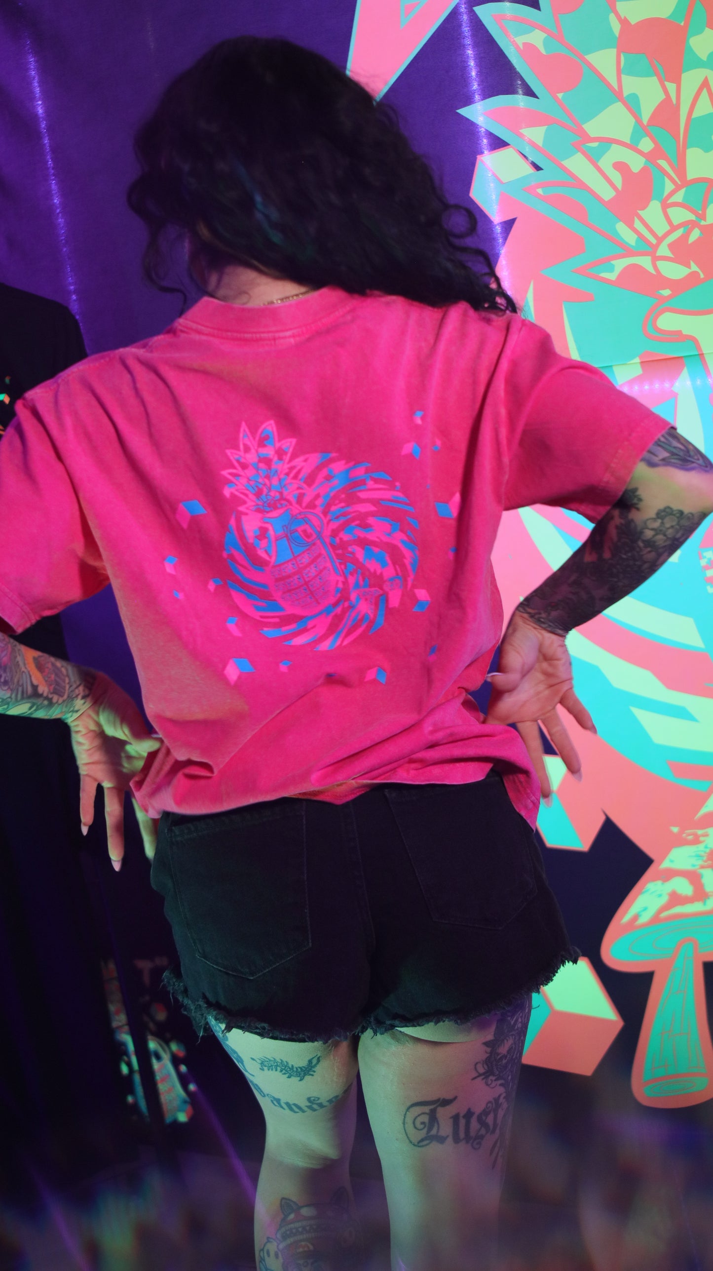 100% Cotton Pink Acid Wash Over Sized Hip Hop Short Sleeve Neon Magenta & Solar Blue